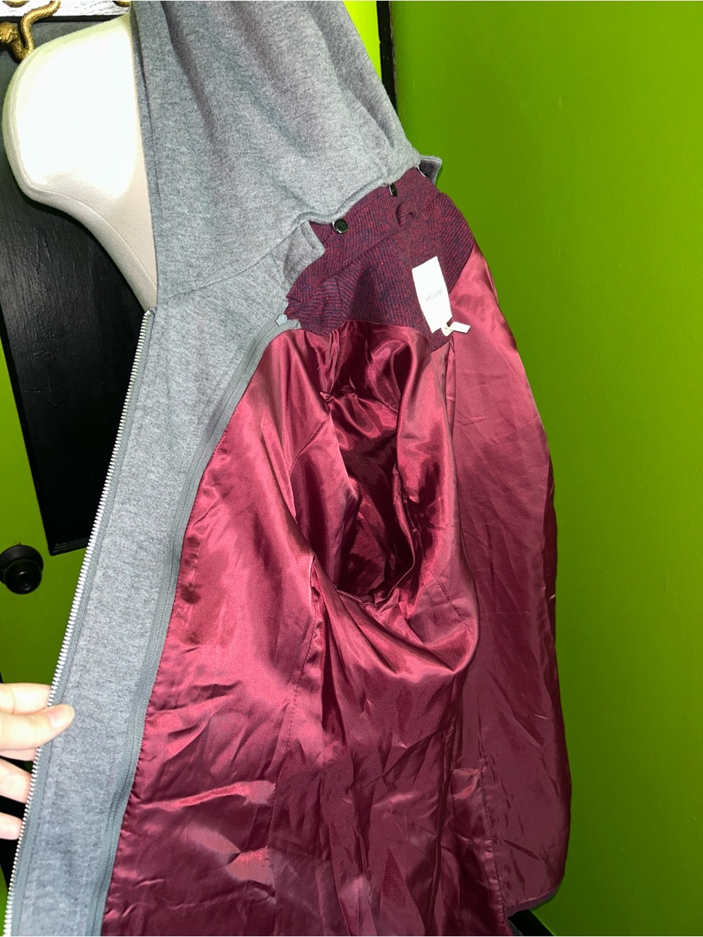 Women's Plum Acrylic Blend Single-Breasted Coat - Picture 11 of 12